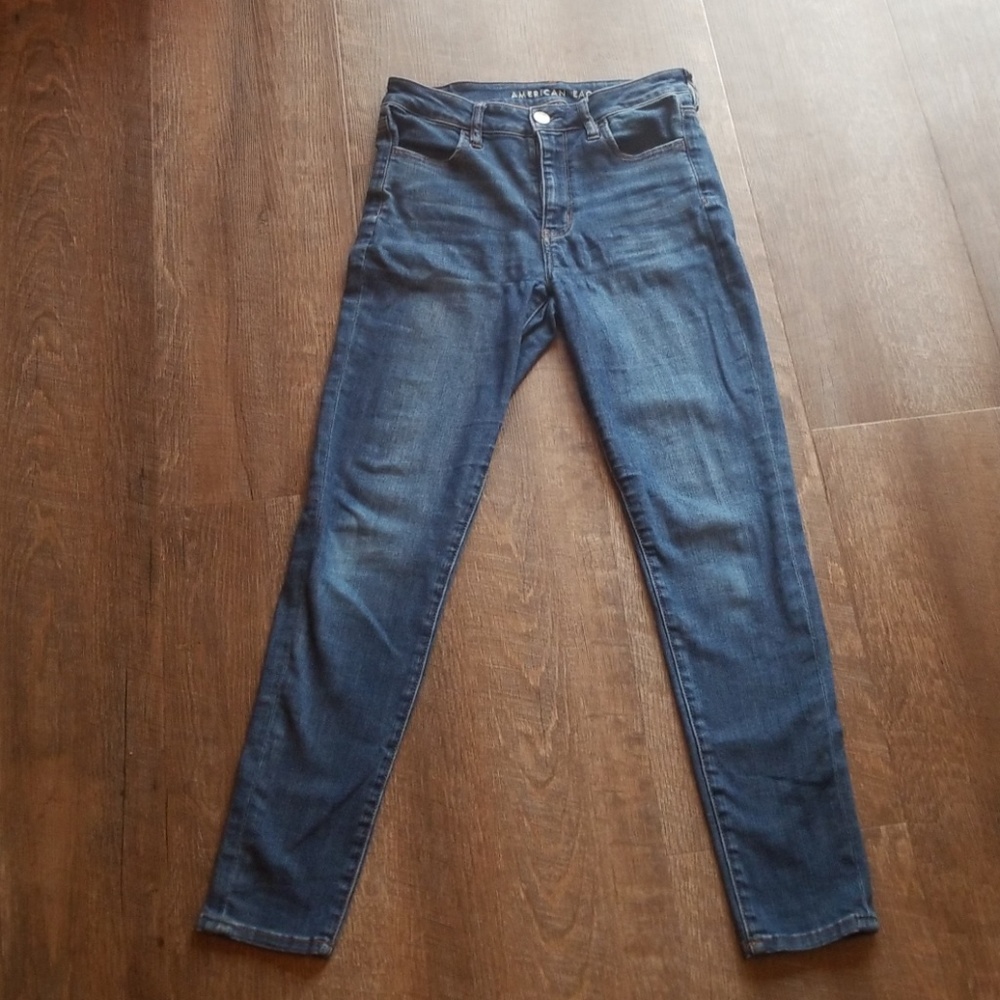 American Eagle High Rise Jean